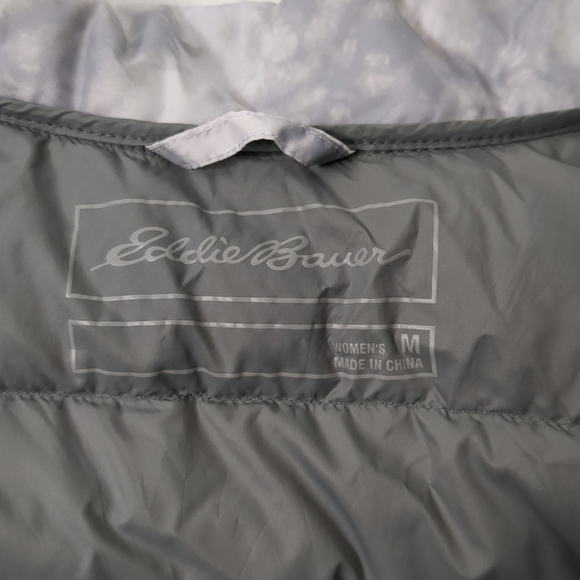 Eddie Bauer Puffer Vest Womens Medium White/Gray EB650 Zip Up - Picture 4 of 8